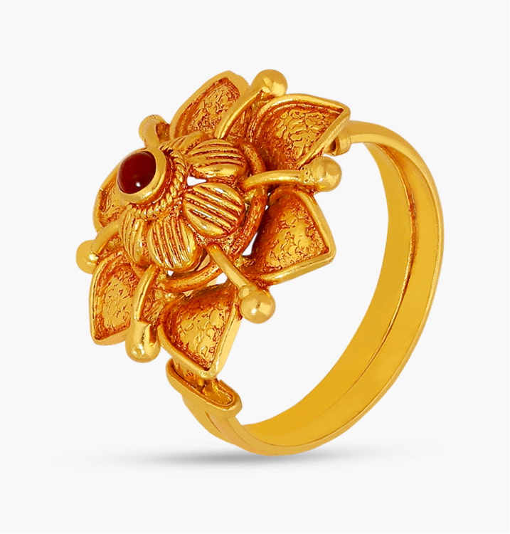 The Scarlet Lotus Ring